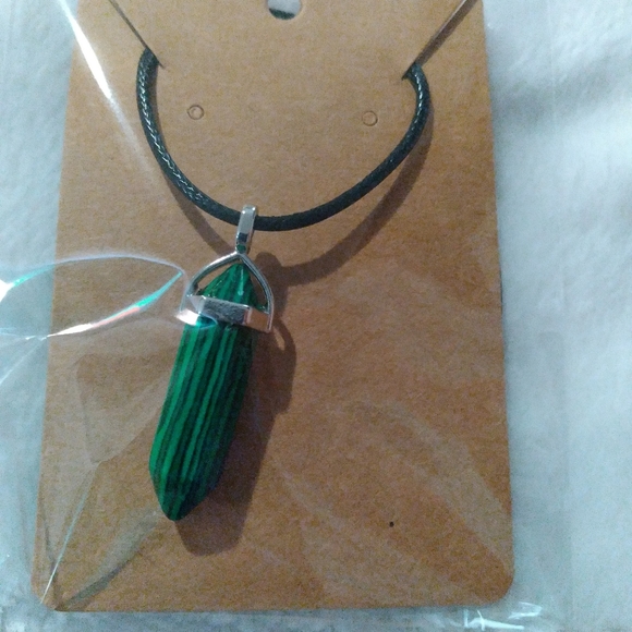 Handmade crystal necklace - Picture 1 of 1